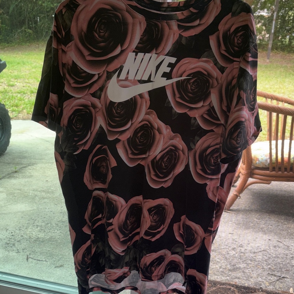 Nike Black & Pink Rose Graphic Tee